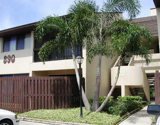 890 N Village Dr. #104, St Petersburg, FL 33716