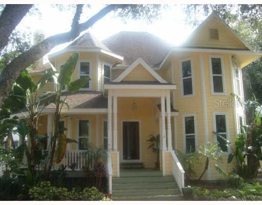 510 Wideview Ave., Tarpon Springs, FL 34689