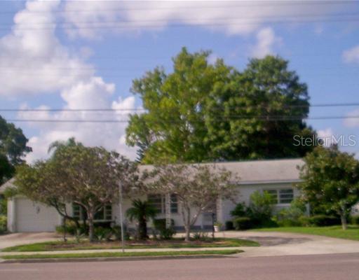 4322 22nd Ave., St Petersburg, FL 33713