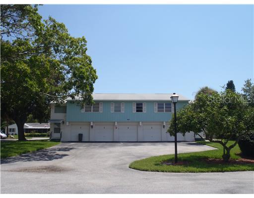 3267 39th St. #E, St Petersburg, FL 33711