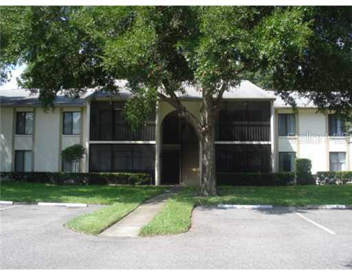 3114 Lake Pine Way #D1, Tarpon Springs, FL 34688