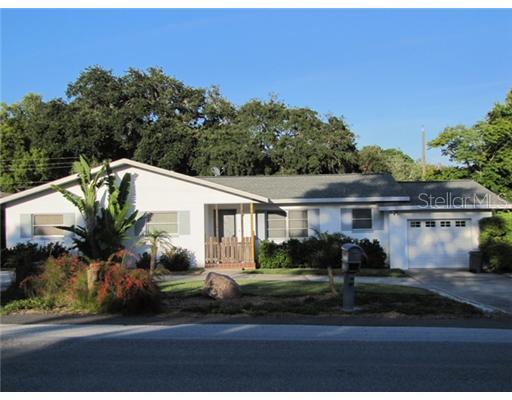 1041 Indian Rocks Rd., Largo, FL 33770