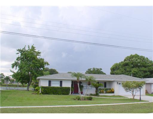 6301 Evergreen Ave., Seminole, FL 33772