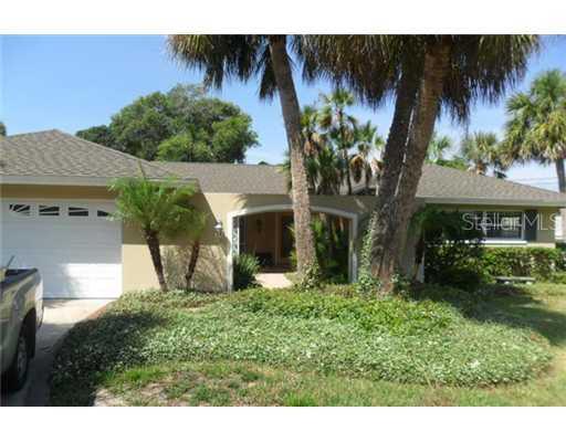 301 Palm Dr., Largo, FL 33770