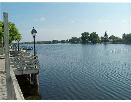 2203 Riomar Dr., Holiday, FL 34691