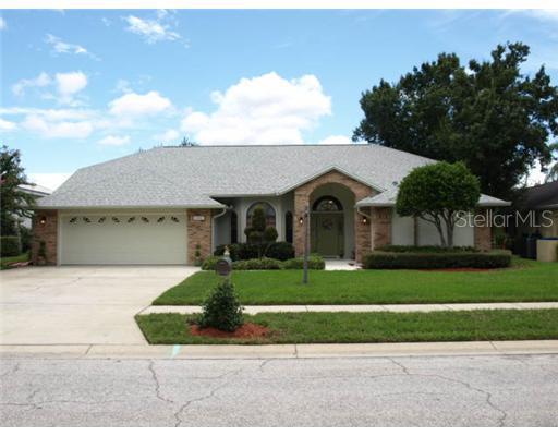 962 Cobblestone Ln., Tarpon Springs, FL 34688