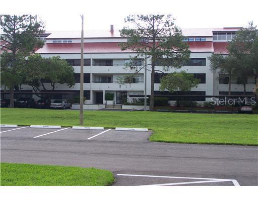 2581 Countryside Blvd. #2106, Clearwater, FL 33761