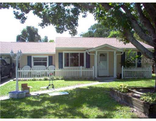 1369 Canterbury Rd., St Petersburg, FL 33710