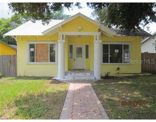 2022 Oakdale Way, Clearwater, FL 33755