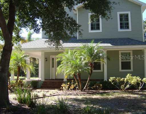 631 Eunice Dr., Tarpon Springs, FL 34689