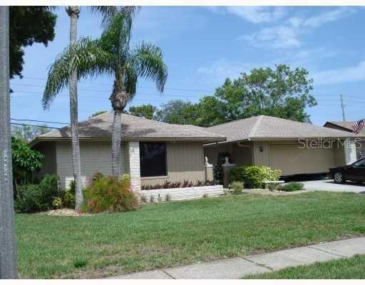 10039 Linden Place Dr., Seminole, FL 33776