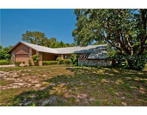 2124 Orchard Park Dr., Spring Hill, FL 34608