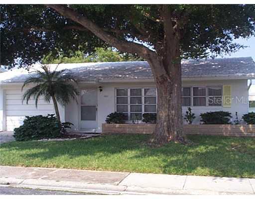 9860 36th Way #4, Pinellas Park, FL 33782