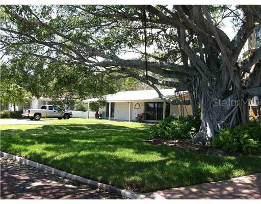 2626 Coffee Pot Blvd., St Petersburg, FL 33704