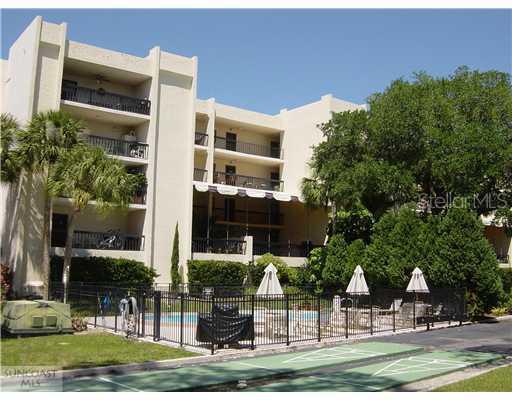 401 Tarpon Point, Tarpon Springs, FL 34689