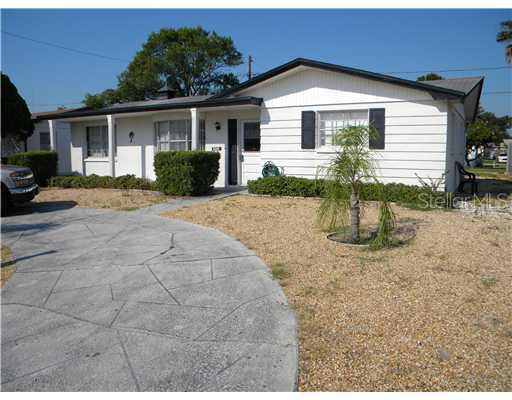 3315 Binder Dr., Holiday, FL 34691