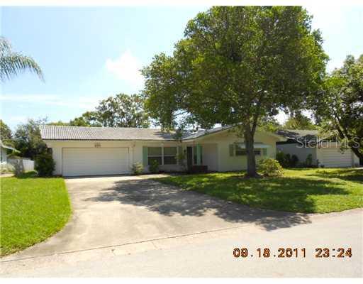 971 Sousa Dr., Largo, FL 33771