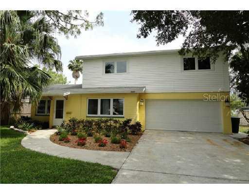 320 Tallahassee Dr., St Petersburg, FL 33702