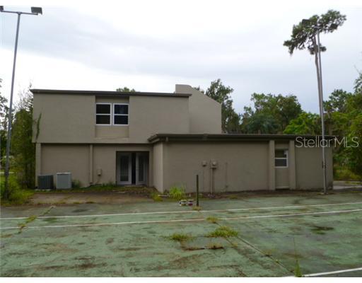 19902 Longleaf Dr., Lutz, FL 33548