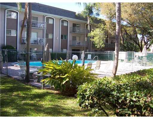 4606 W Gray St. #101, Tampa, FL 33609
