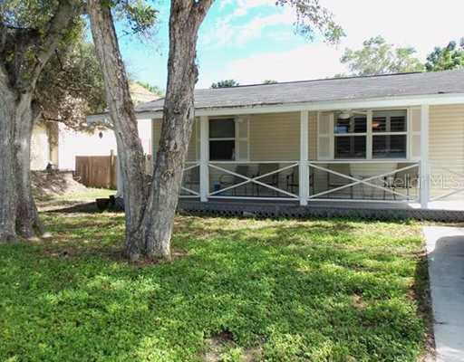 10525 Nina St., Seminole, FL 33778