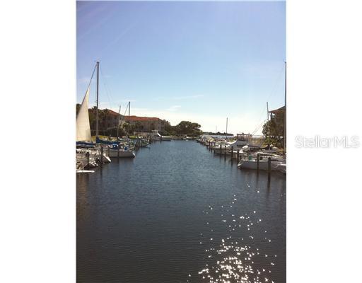 13 Mariner Dr., Tarpon Springs, FL 34689