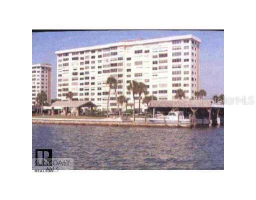 4550 Cove Cir. #1107, St Petersburg, FL 33708