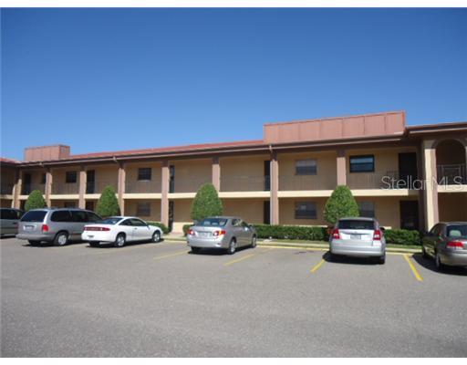 10190 Imperial Point Dr. #12, Largo, FL 33774