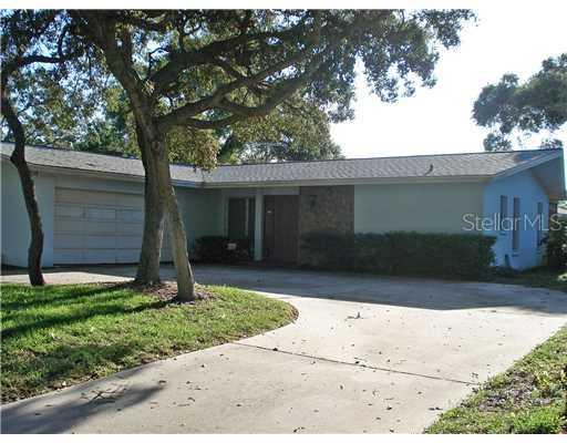 10371 Bay Hills Dr., Largo, FL 33774