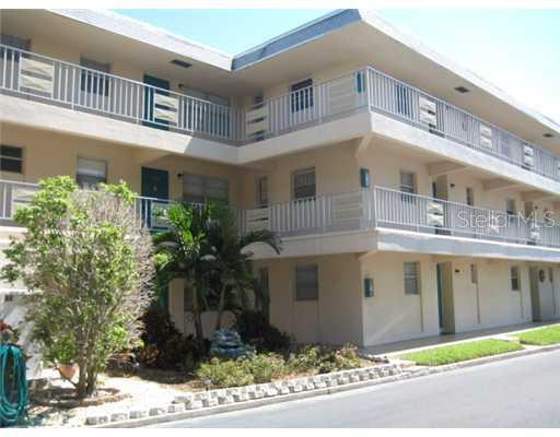 4600 98th Way #204, St Petersburg, FL 33708