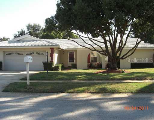1595 Pennwood Cir., Clearwater, FL 33756