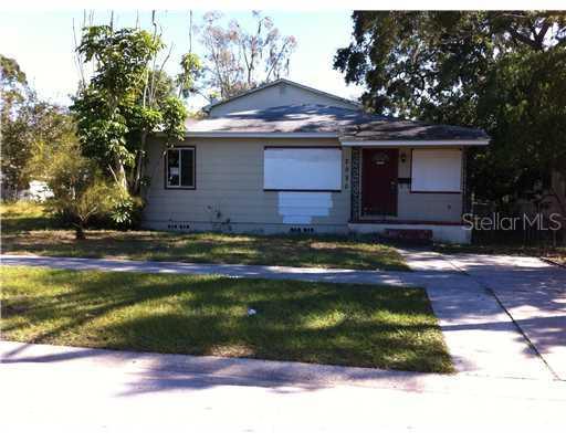 2020 30th St., St Petersburg, FL 33712