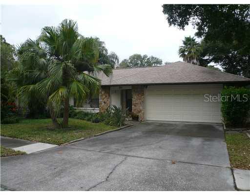 851 Village Way, Palm Harbor, FL 34683