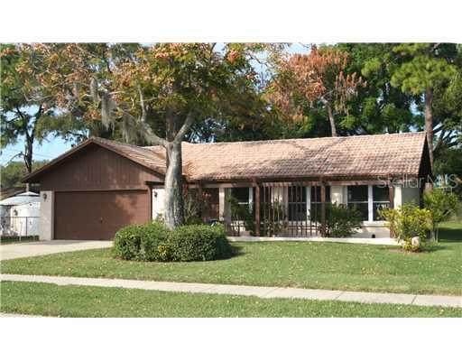 1510 Poinsettia Ave., Tarpon Springs, FL 34689