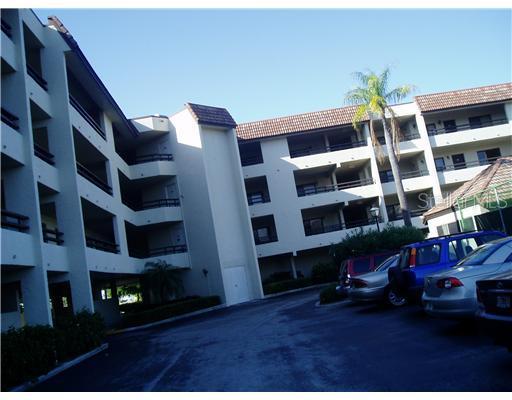 106 1st St. #111, Tierra Verde, FL 33715