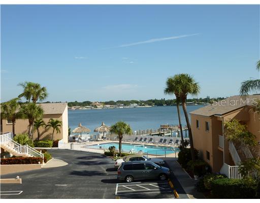 7432 Sunshine Skyway Ln. #302, St Petersburg, FL 33711