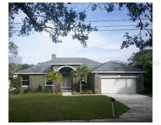 3011 Hickory Dr., Largo, FL 33770