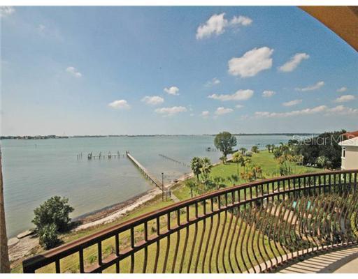 1714 Park St., St Petersburg, FL 33710