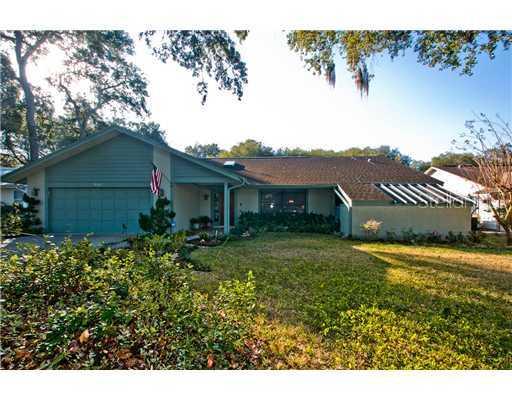 606 Fayette Dr., Safety Harbor, FL 34695