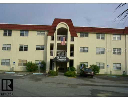 1860 Massachusetts Ave. #213, St Petersburg, FL 33703