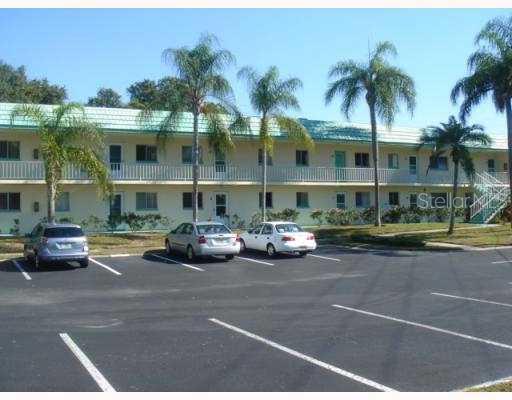 2005 Greenbriar Blvd. #16, Clearwater, FL 33763