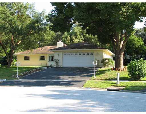 60 Sycamore Ct., Palm Harbor, FL 34683