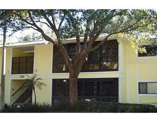 3295 Fox Chase Cir. #204, Palm Harbor, FL 34683