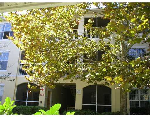 9415 Crescent Loop Cir. #304, Tampa, FL 33619