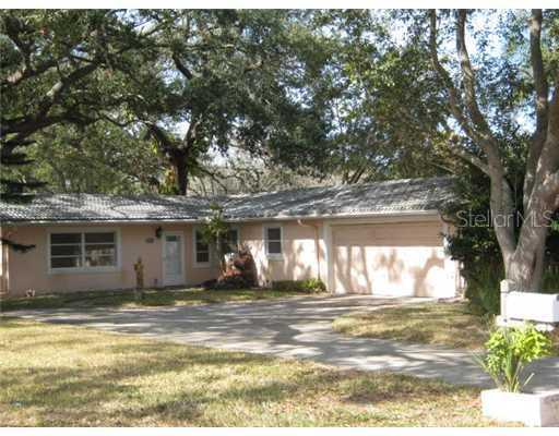 676 24th St., Largo, FL 33770