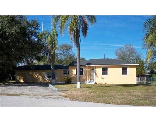 1212 Nicholson St., Clearwater, FL 33755