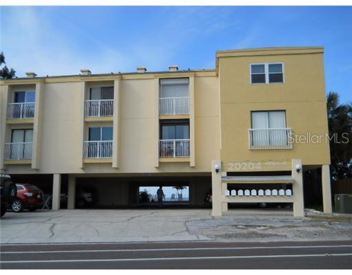 20204 Gulf Blvd. #10, Indian Shores, FL 33785