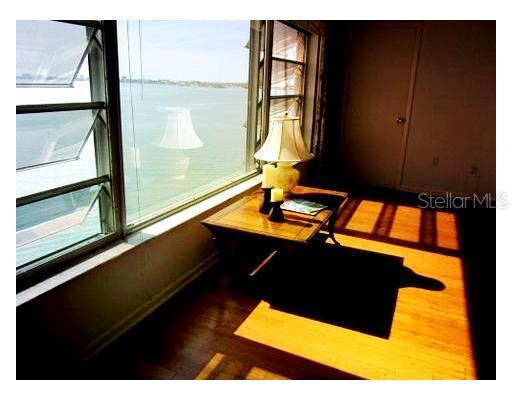 6020 Shore Blvd. #907, Gulfport, FL 33707