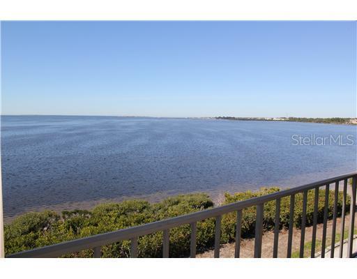 433 Mariner Dr., Tarpon Springs, FL 34689