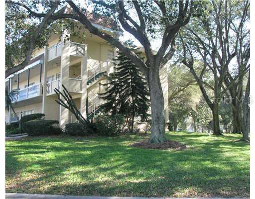 2041 Australia Way #19, Clearwater, FL 33763